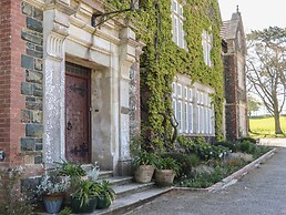 Alston Hall