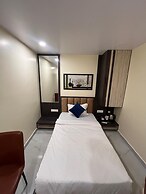 Hotel Soumya Sarovar