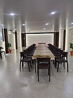 Hotel Soumya Sarovar