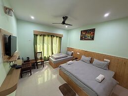 Hotel Himsarovar And Restaurant