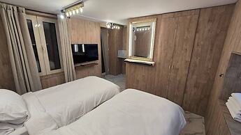 Luxury Boutique Property