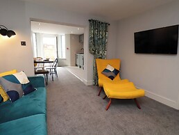 Apt 1 @ Hunter's Quay