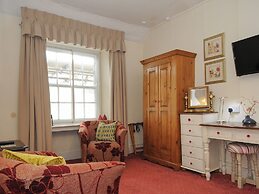 Sycamore Apartment