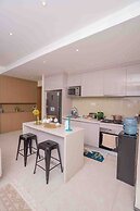 Executive 1 Br -Gtc with gym & Pool