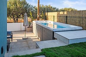 Nerium Luxury Suites