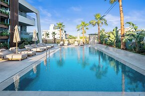 Nerium Luxury Suites