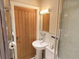 Abbots Reading Suite