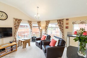 Hideaway Lodge