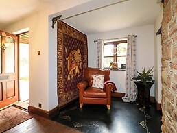 Woodpit Cottage