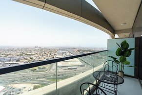 Lux BnB Aykon City