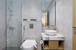Lux BnB Aykon City