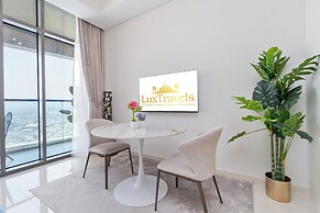 Lux BnB Aykon City