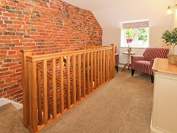 Small Lane Cottage