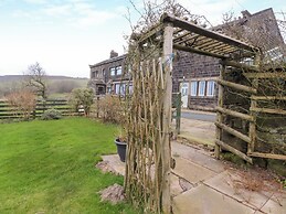 Popples Barn