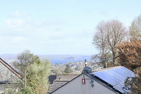 6 Bellair Road