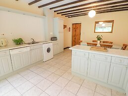2 Cheriton Cottages