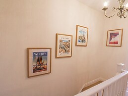 Maypole Cottage