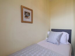 Maypole Cottage