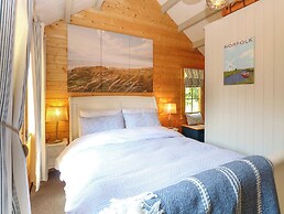 Willow Lodge