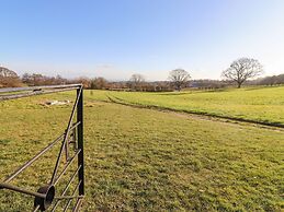 Fairoaks Barns
