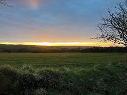 Y Gweithdy Rhos Eirin