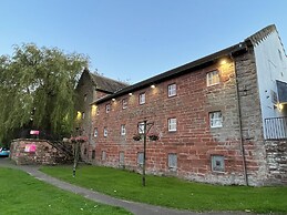 Ryehill With Fishing