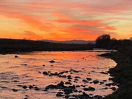 Ryehill With Fishing