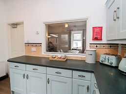 3 Nixon Terrace