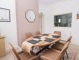 3 Nixon Terrace