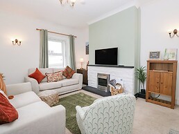 3 Nixon Terrace