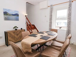 3 Nixon Terrace