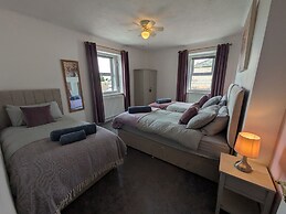 3 Nixon Terrace