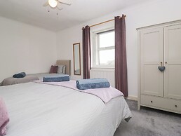 3 Nixon Terrace