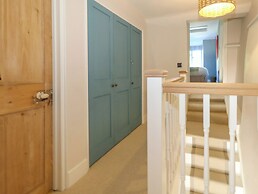 Holly Cottage