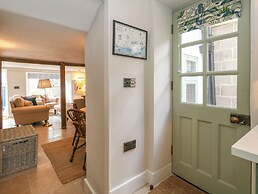 Holly Cottage