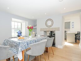 Cob Cottage