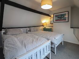 Braiders Rest