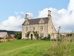 Hammonds Farmhouse