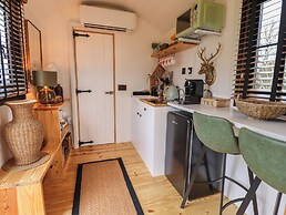 Limetree Luxury Glamping Southdown