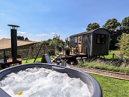 Limetree Luxury Glamping Southdown