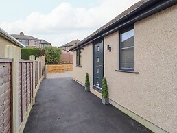 12 Merefell Road