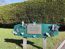 Applejacks Orchard