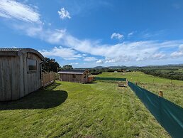 Hafan Gelli Sheperds Hut - Enlli