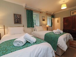 Laundry Cottage