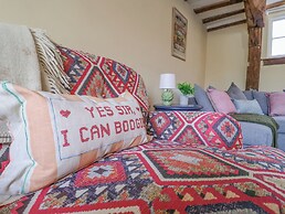 3 The Almshouse