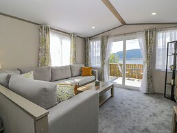 11A Mansion View