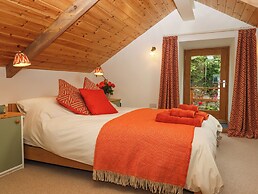 Lingcombe Barn