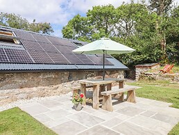Lingcombe Barn