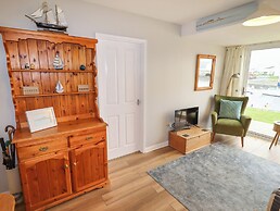 9 Oakley Wharf