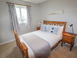 9 Oakley Wharf